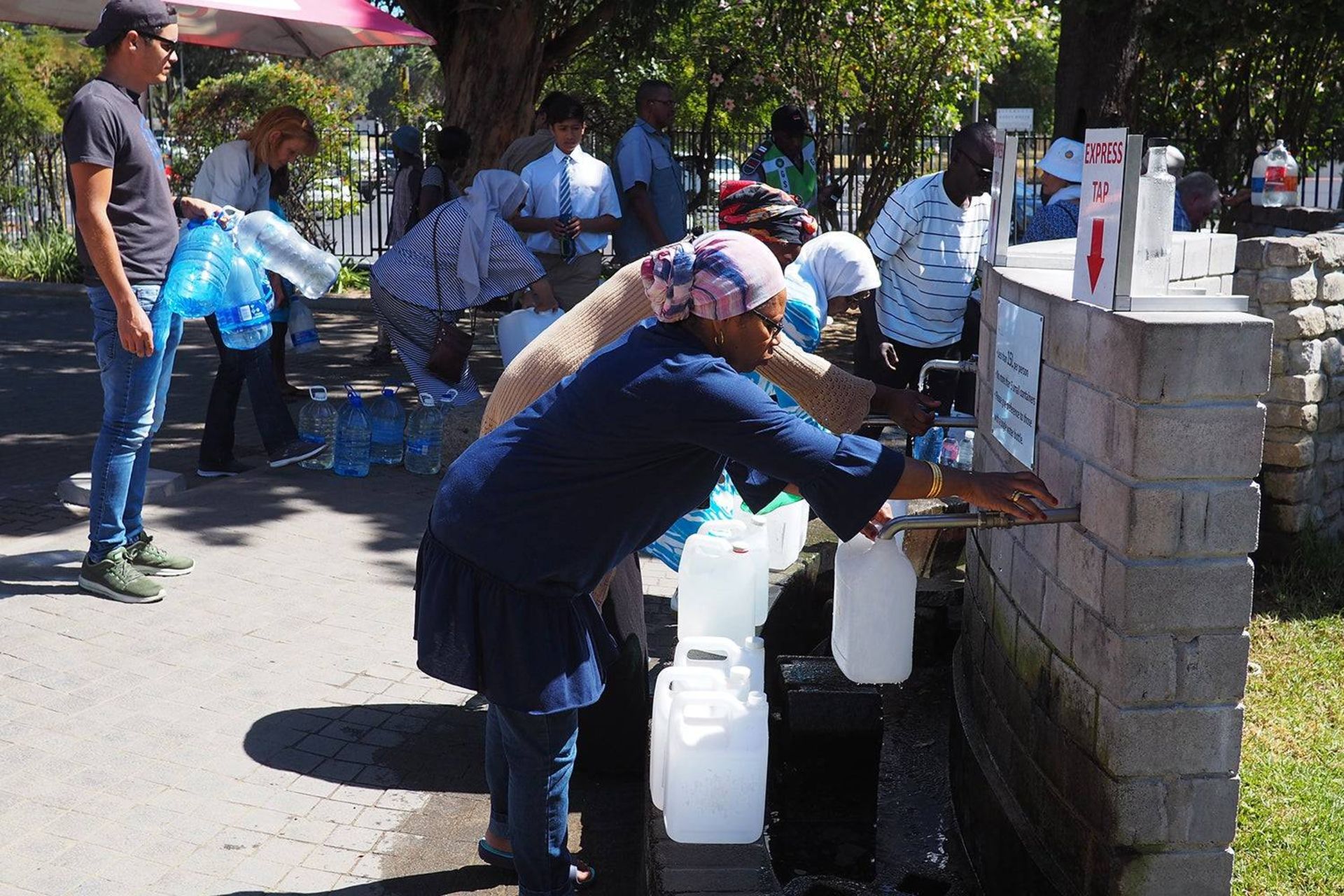 بحران آب در کیپ‌تاون