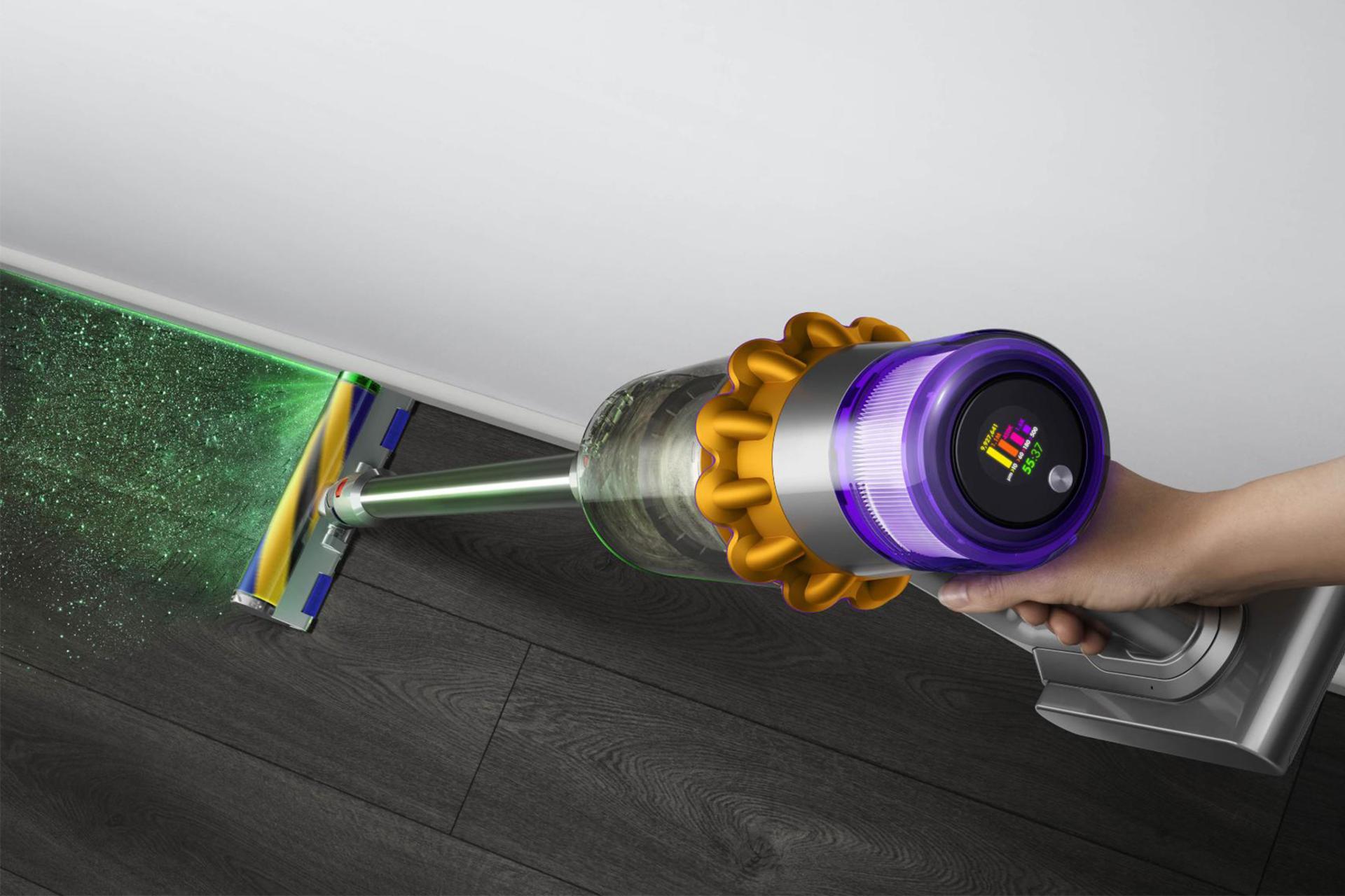 دارای نور لیزری در پارویی جارو شارژی دایسون مدل V15
