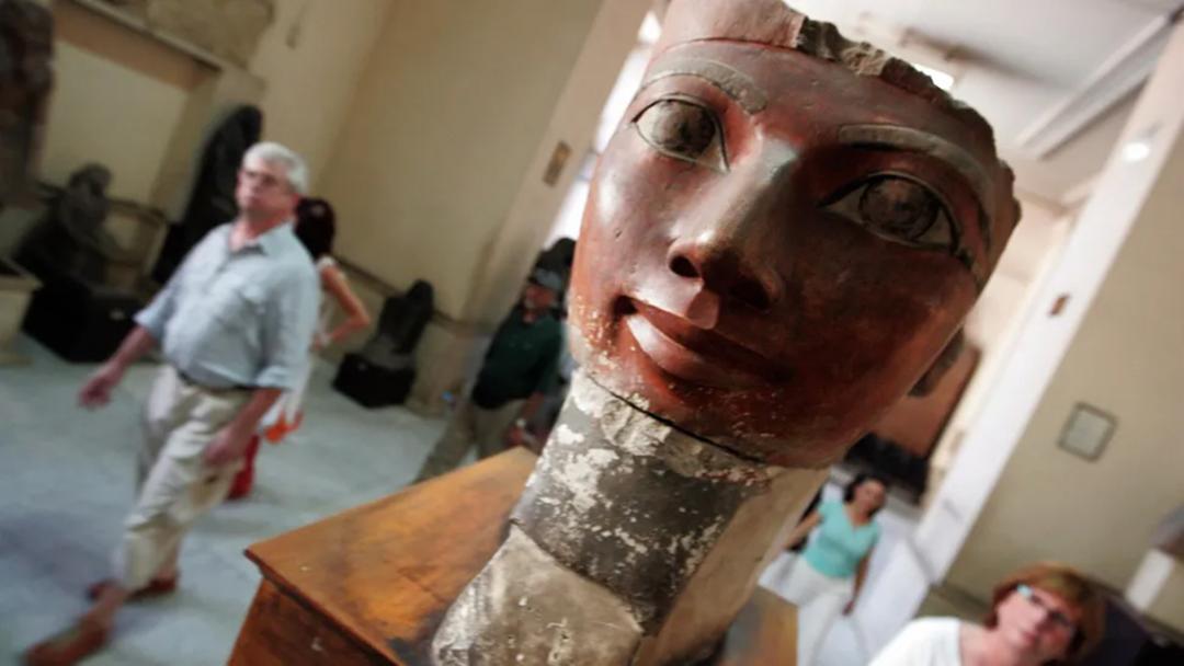 سردیس هتشپسوت در موزه