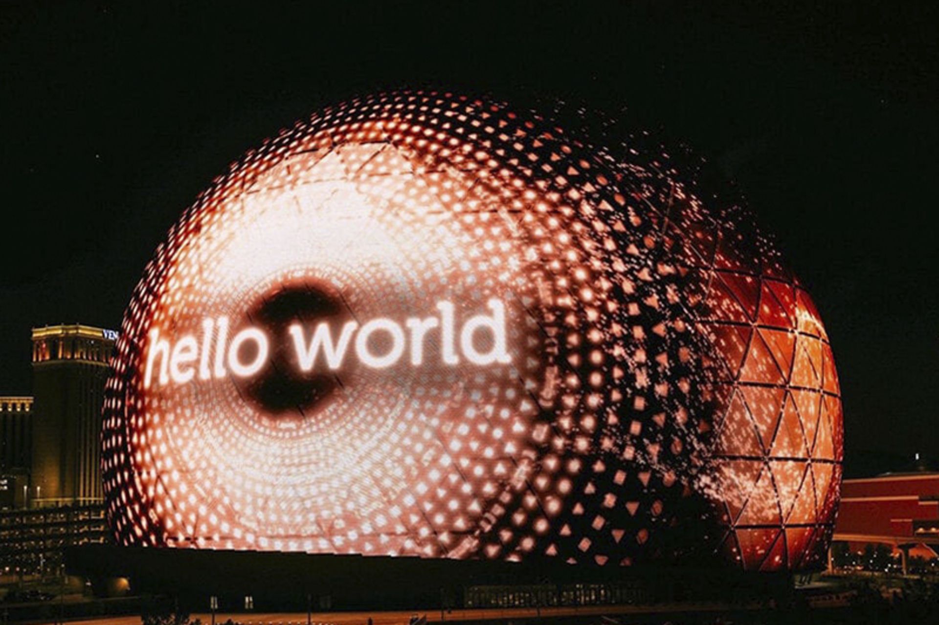 نمایشی از Hello World روی MSG Sphere