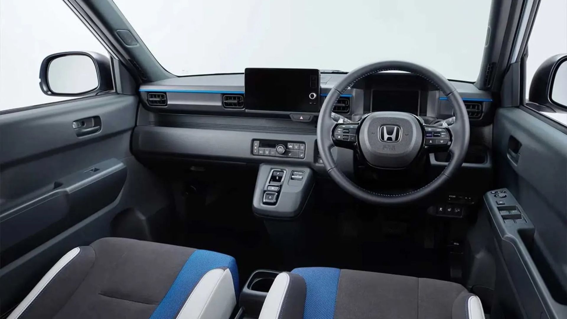 کابین داخلی خودروی هوندا سوپروان