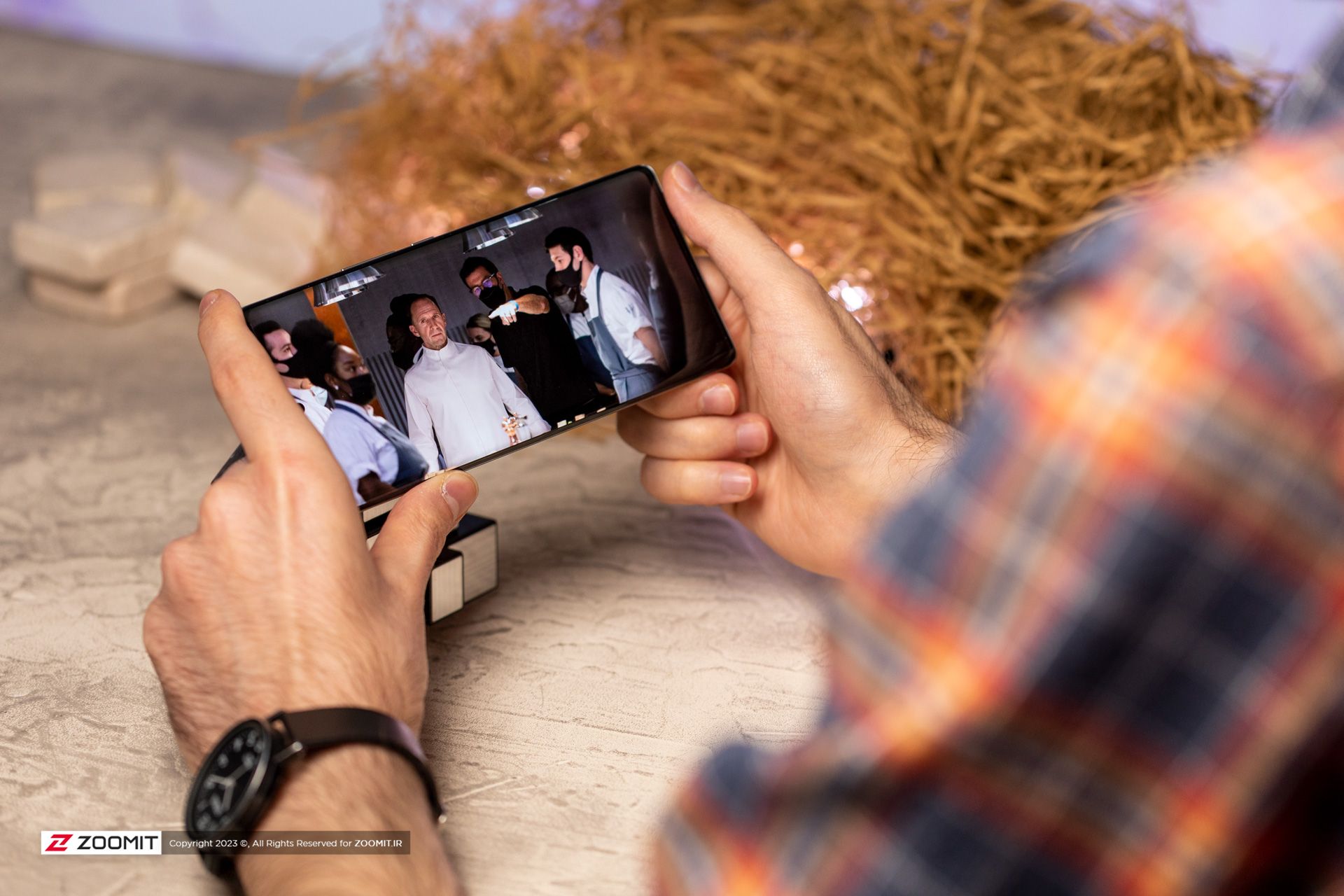 تماشای فیلم با آنر ۷۰