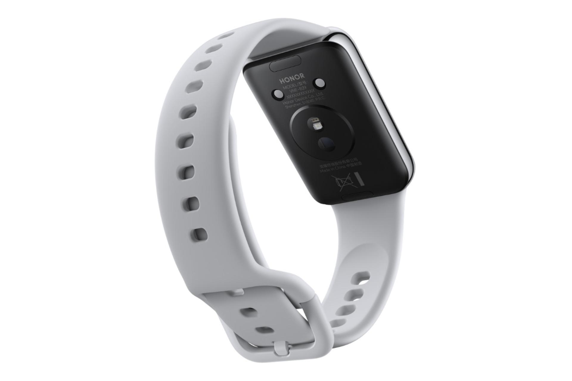 پشت ساعت هوشمند آنر بند 10 با بند خاکستری / HONOR Band 10