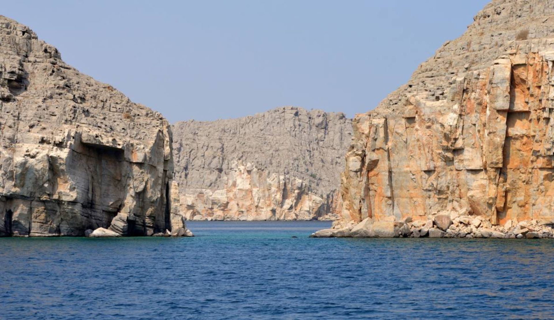 نگه هرمز 