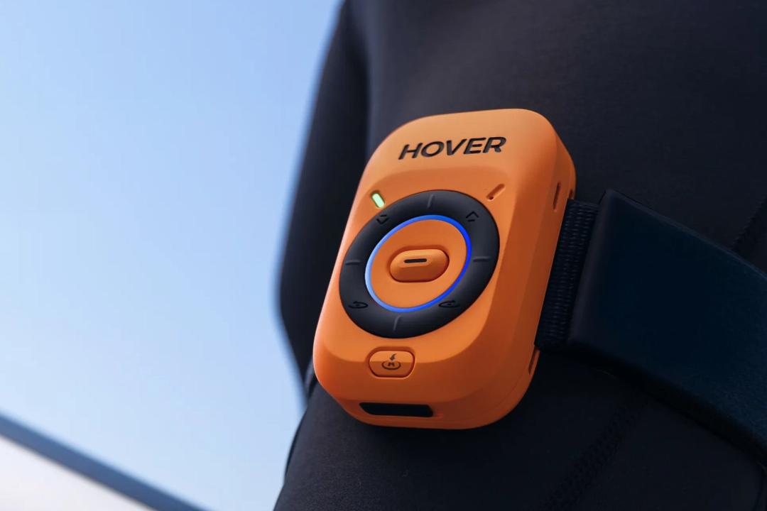 بازوبند پهپاد HoverAir Aqua