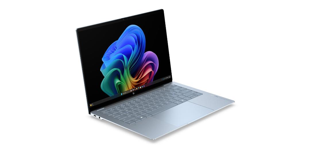 لپ‌تاپ OmniBook Ultra اچ‌پی از نمای کناری