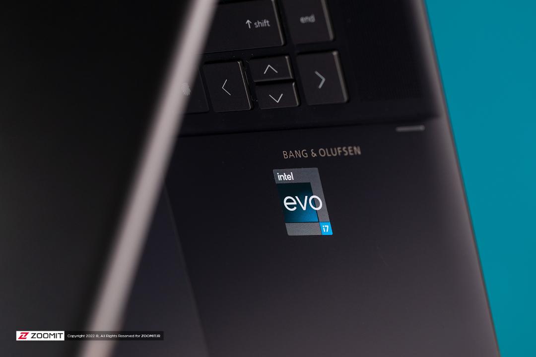 نشان Evo لپتاپ HP Spectre x360 16