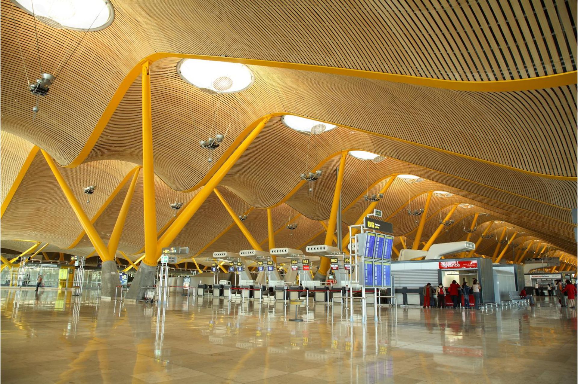 فرودگاه بین المللی آدولفو سوارز مادرید-باراخاس