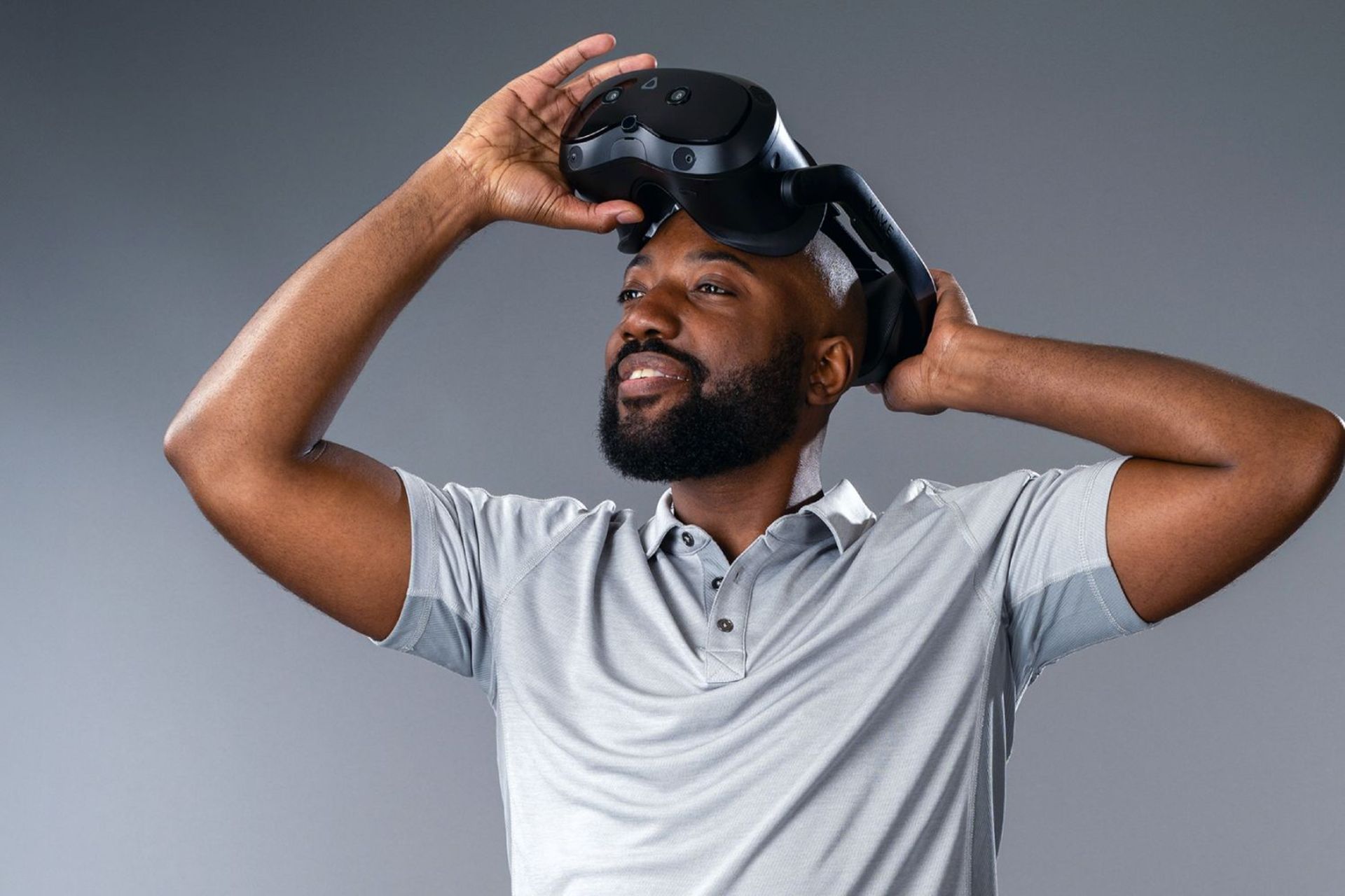 هدست واقعیت ترکیبی HTC vive focus vision