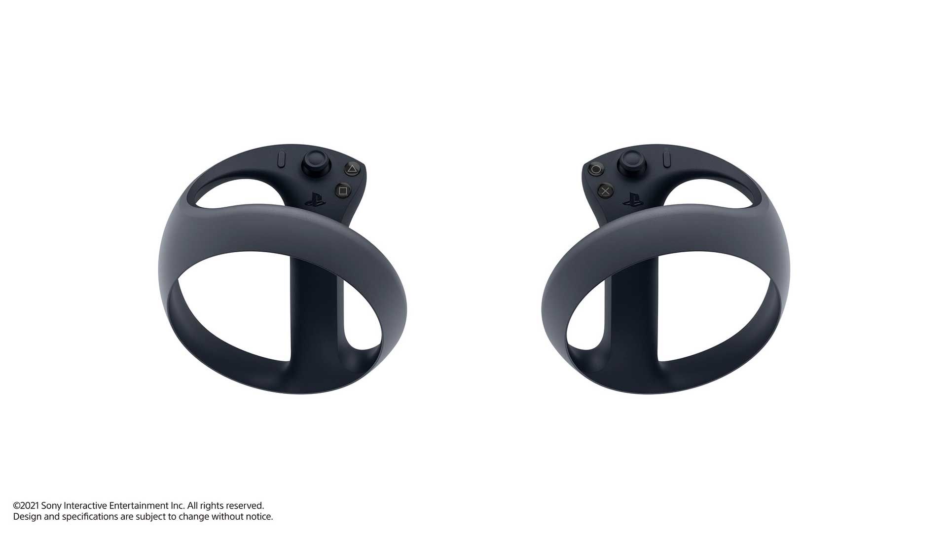دو دسته پلی استیشن VR جدید سونی در کنار یکدیگر با رنگ سیاه