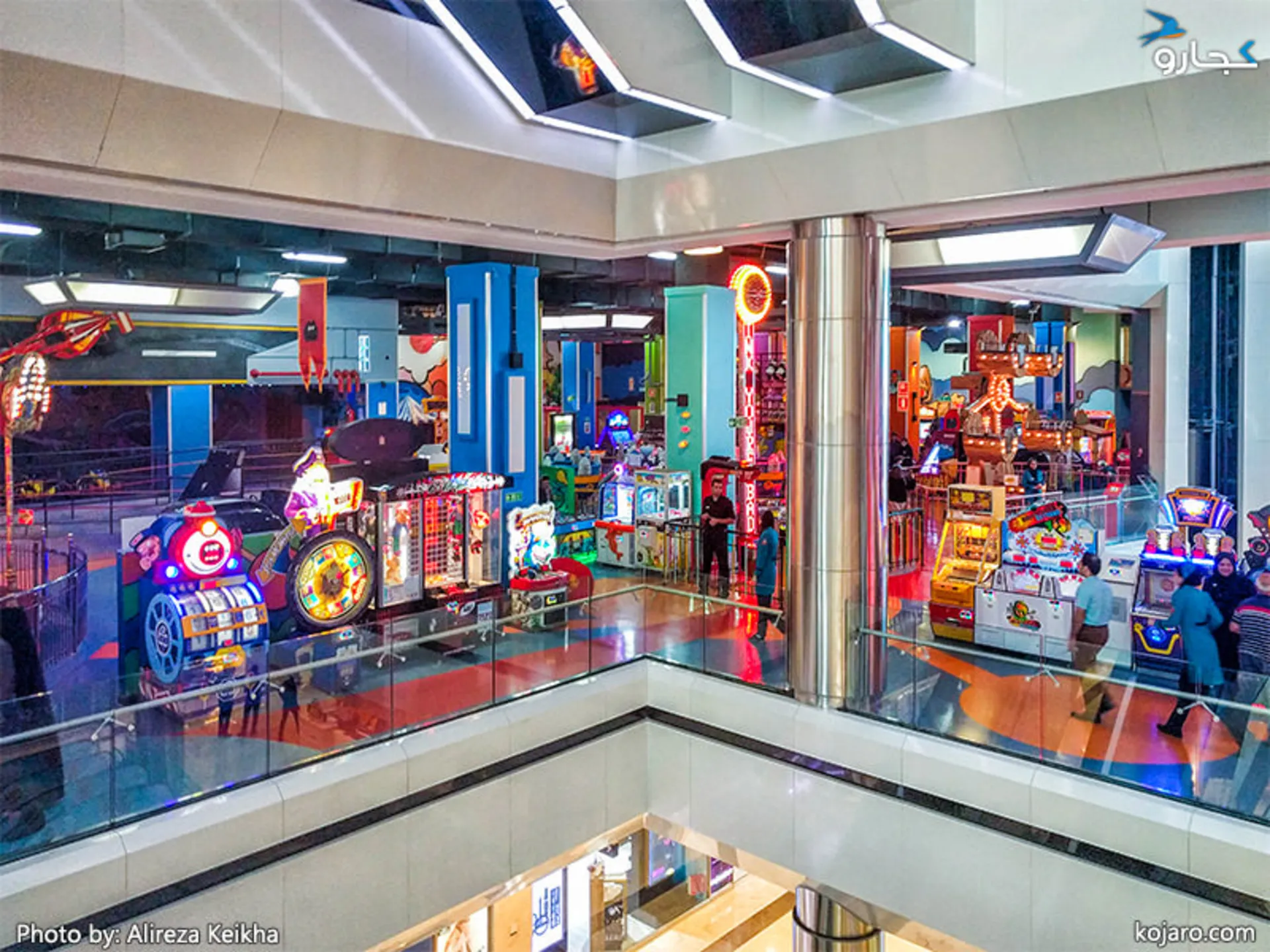 مجتمع فرهنگی تجاری کوروش