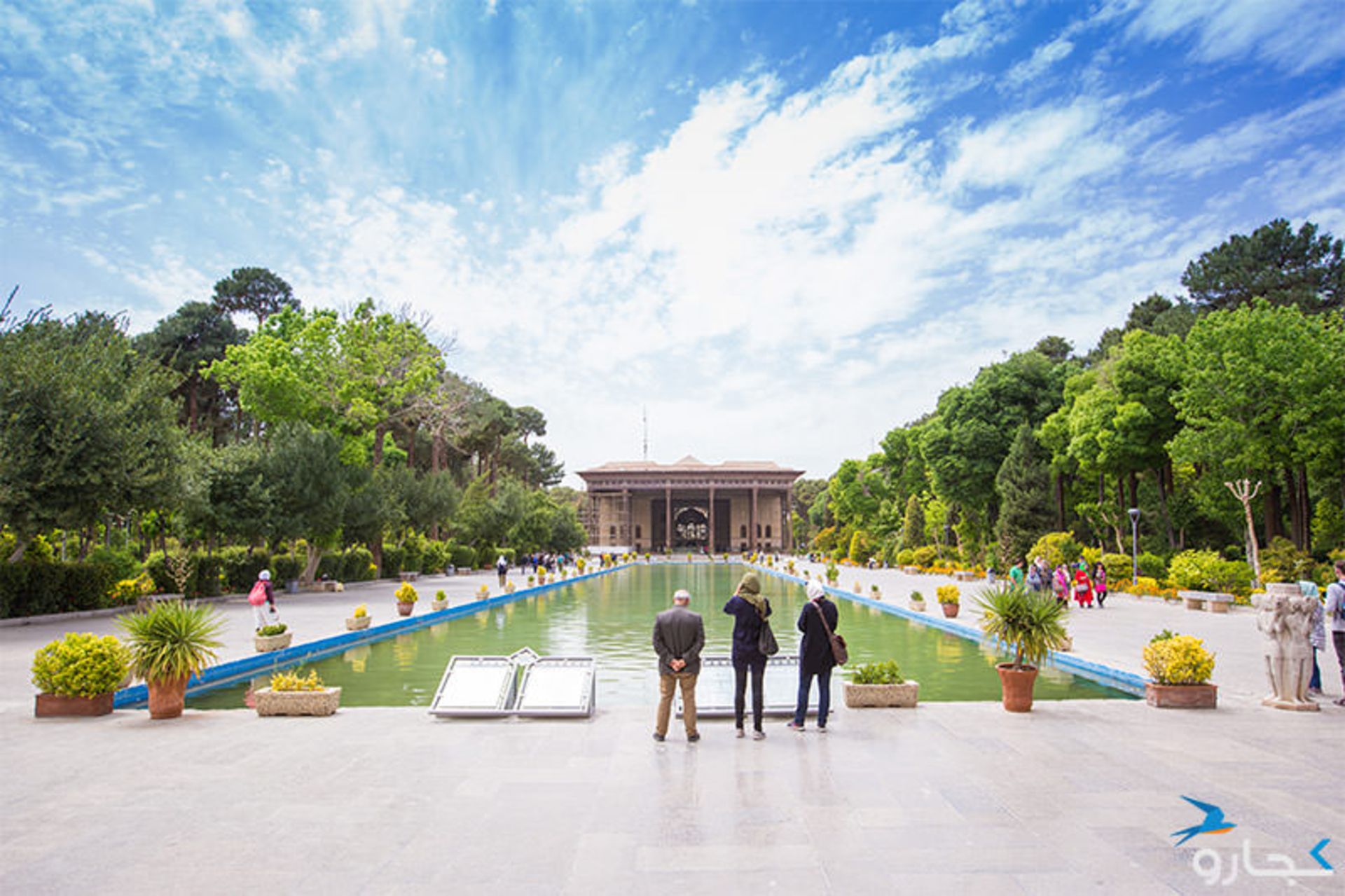 عمات چهل ستون