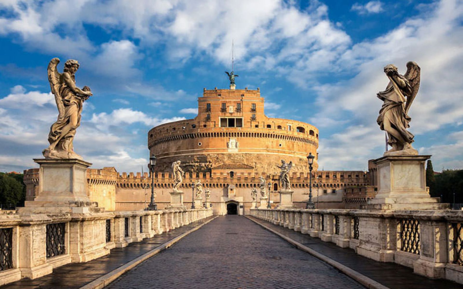 آرامگاه هادریان