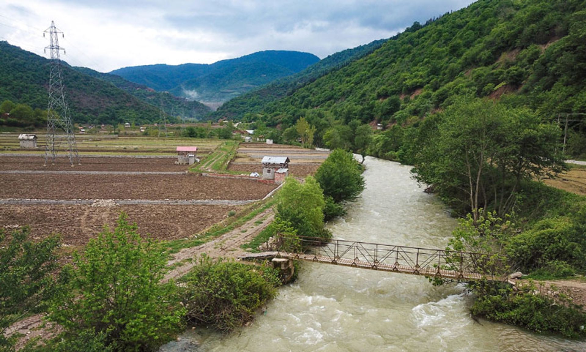 دهکده‌ آرامش سلیمان تنگه