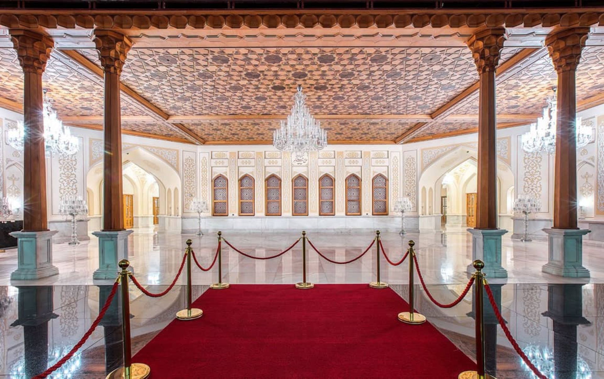 بازار سنتی ایران مال