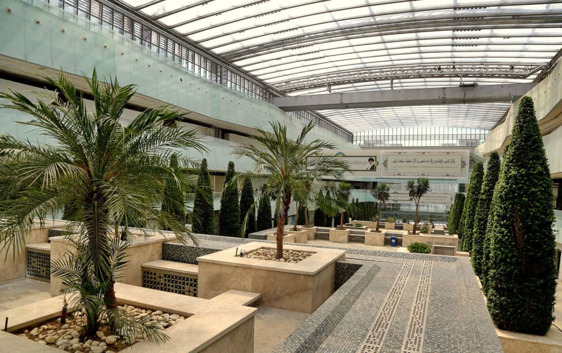 باغ ایرانی ایران مال