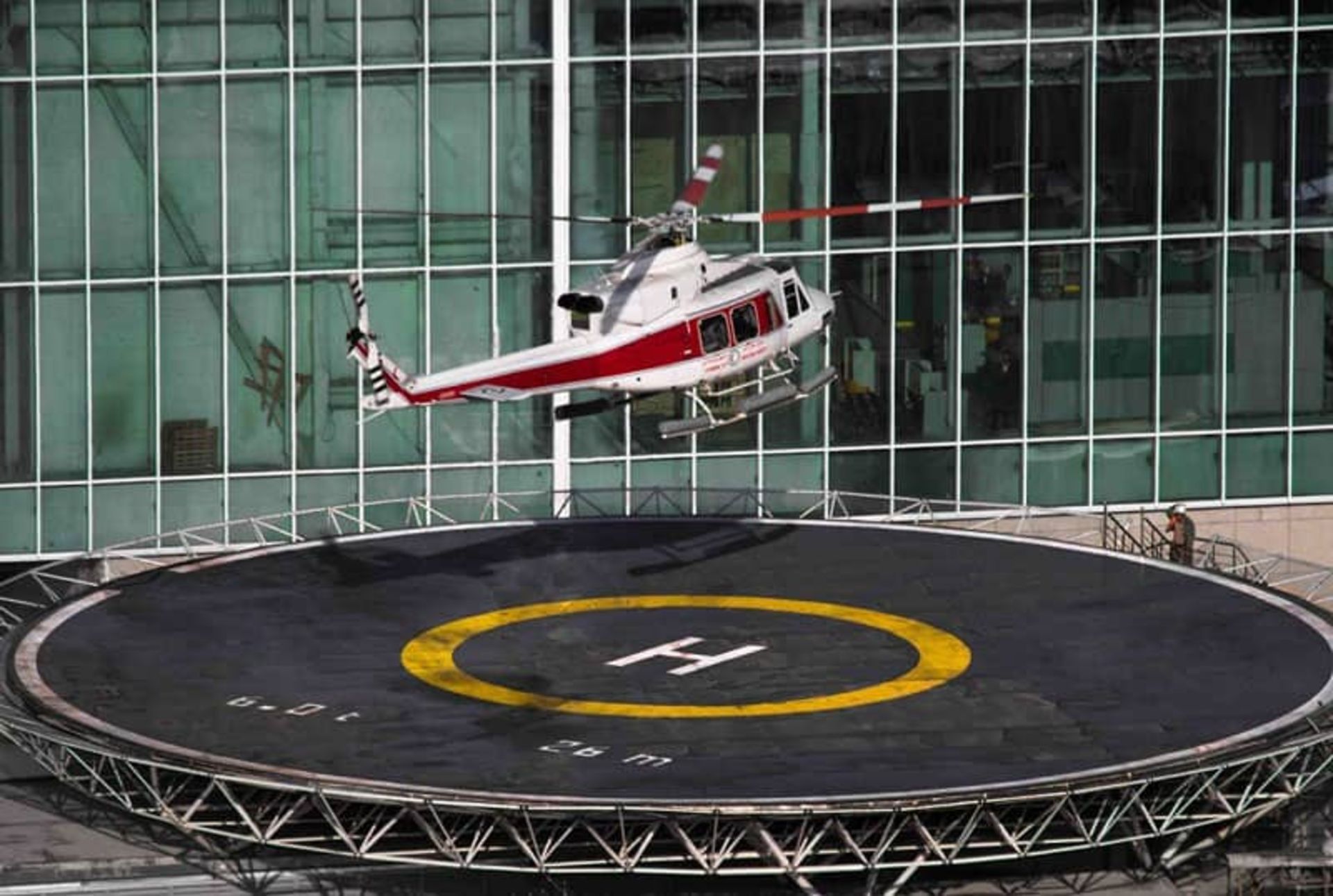 بخش‌های نمایشگاهی ایران مال