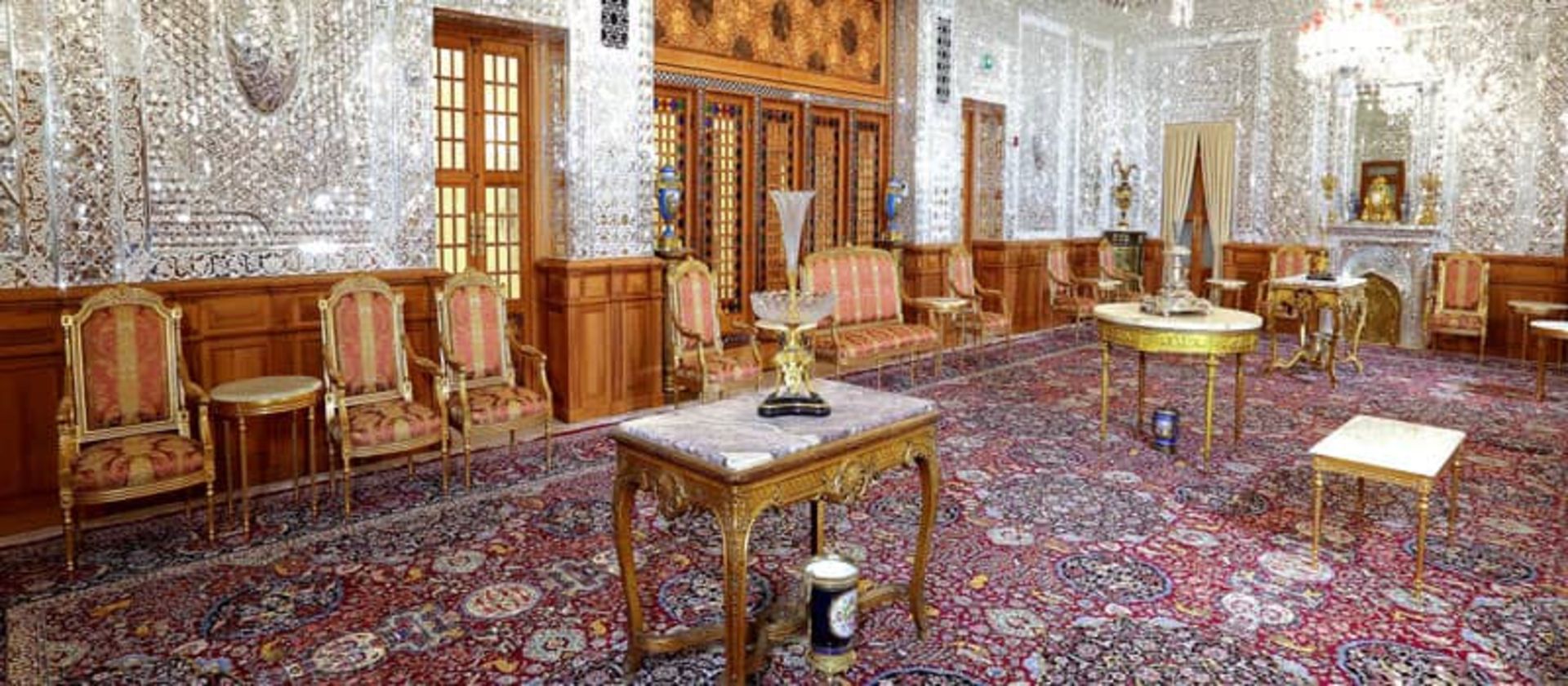 تالار آیینه ایران مال- بازار بزرگ ایران