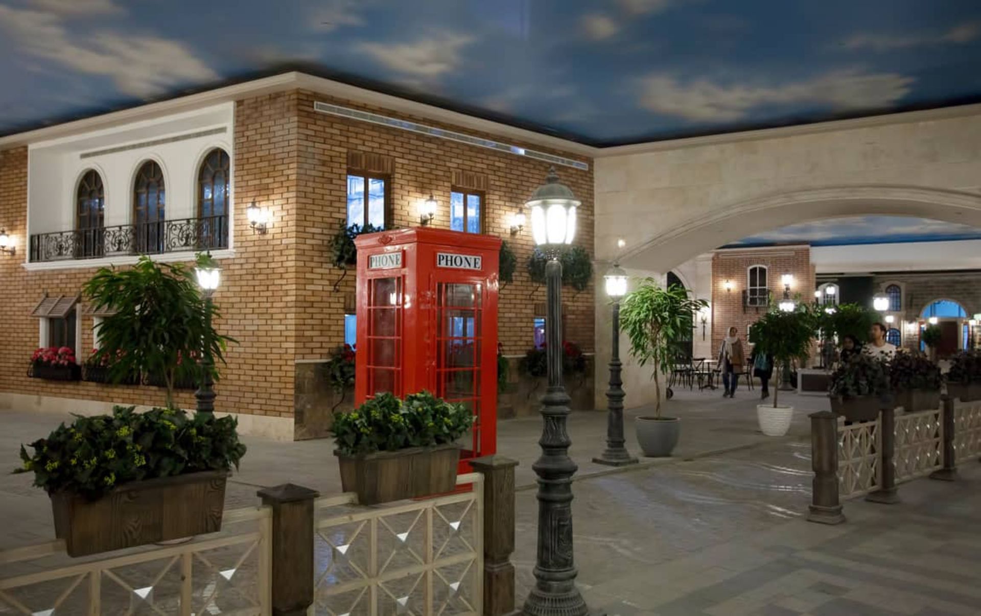 رستوران ملل باغ ایرانی