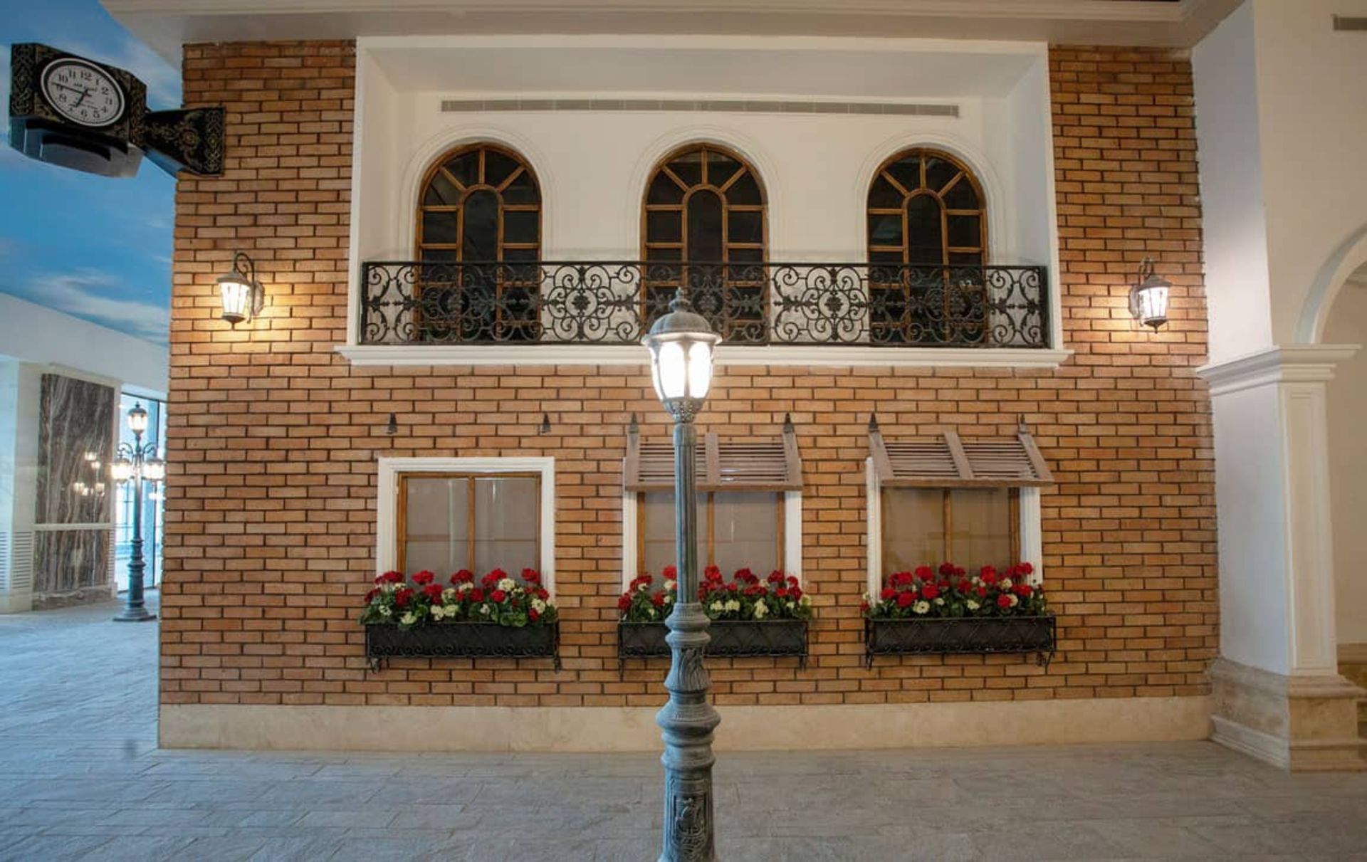 رستوران ملل باغ ایرانی