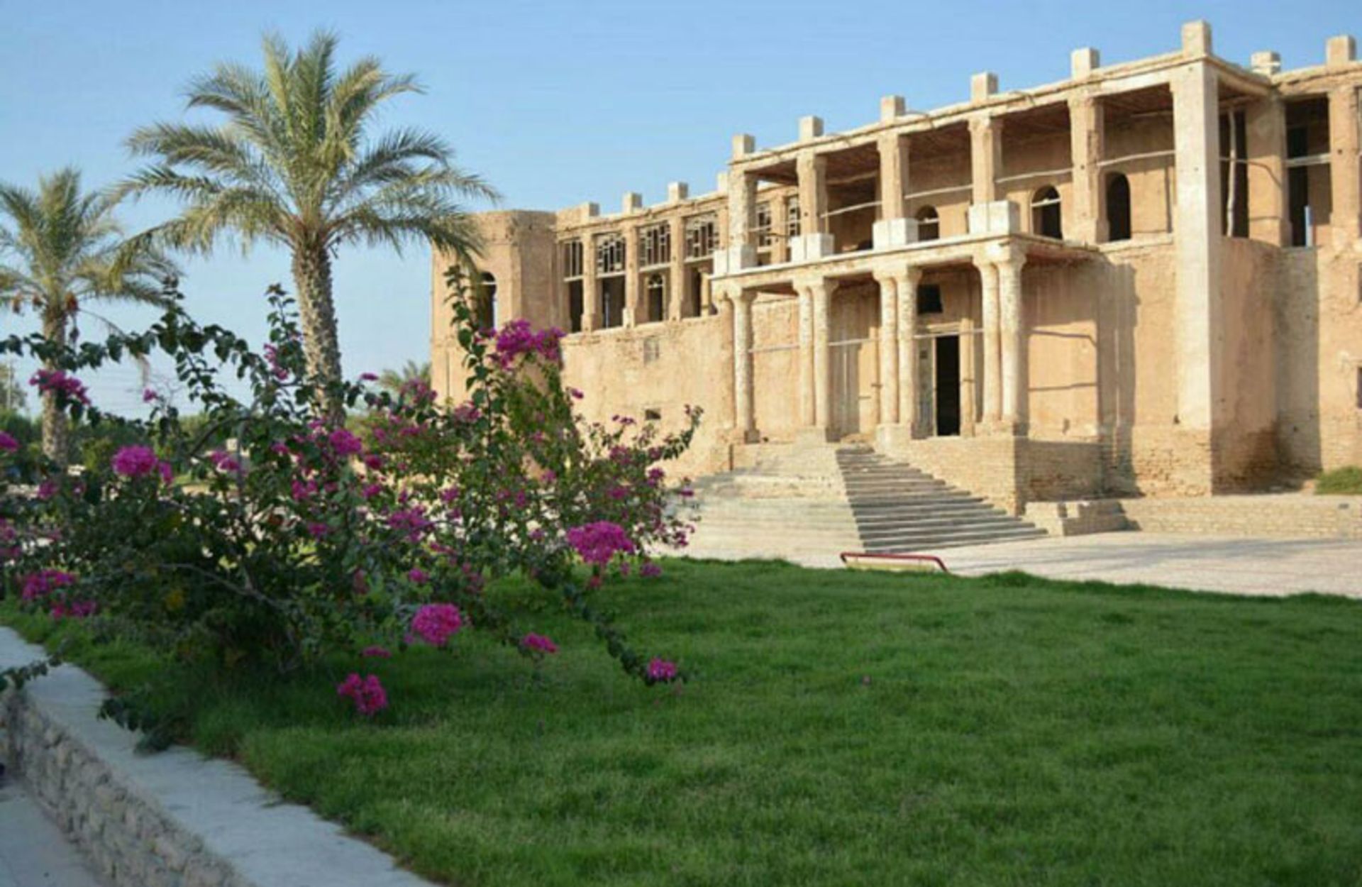 عمارت کازرونی