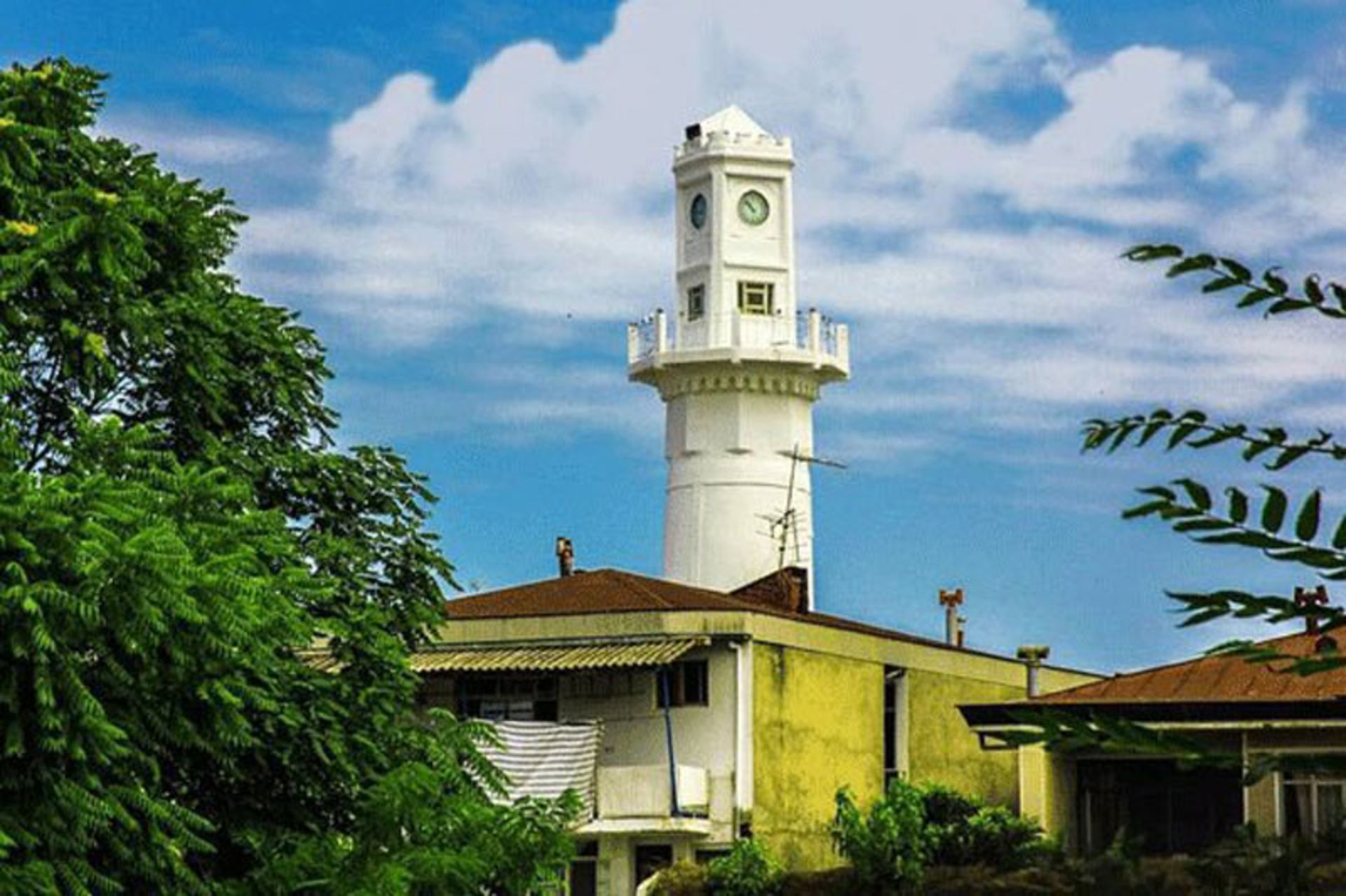 مناره انزلی