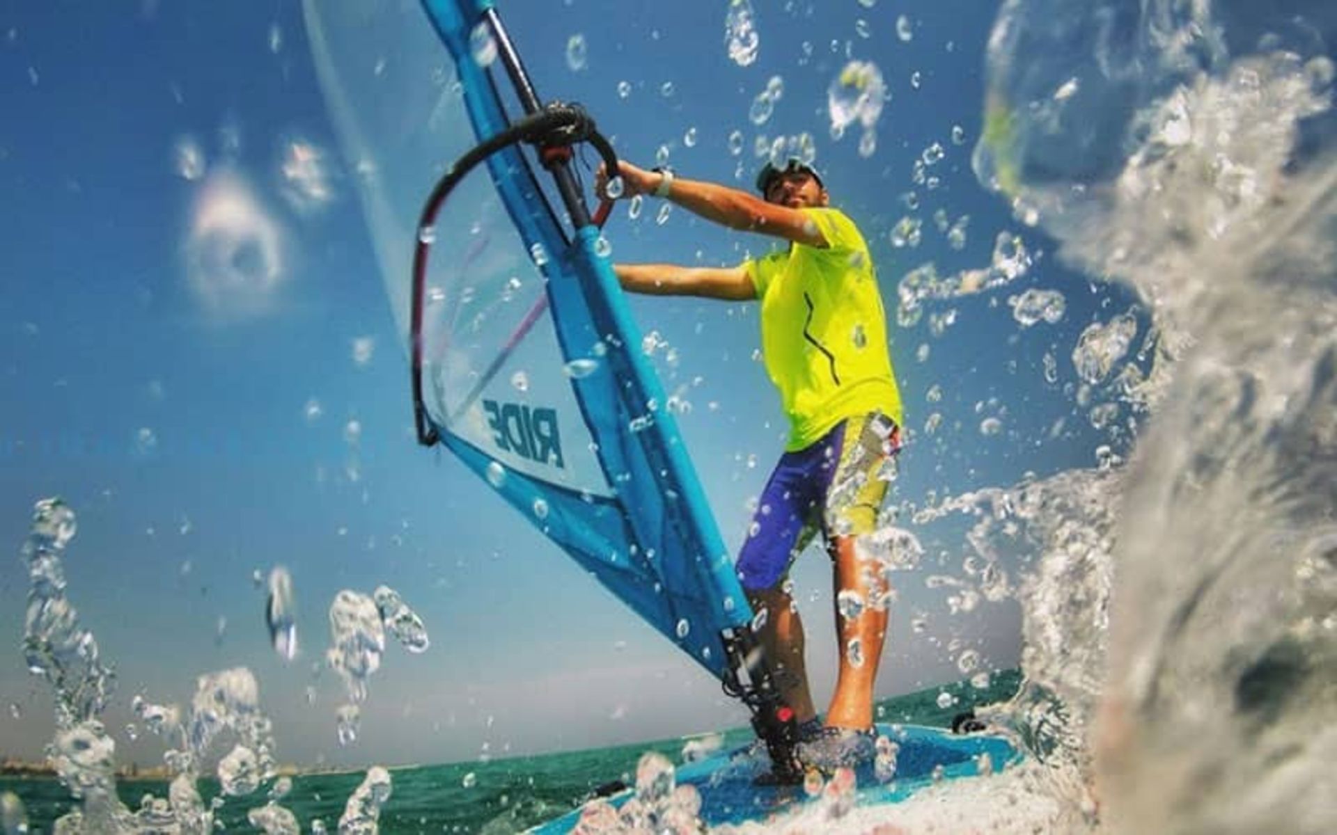 تفریح آبی در کیش