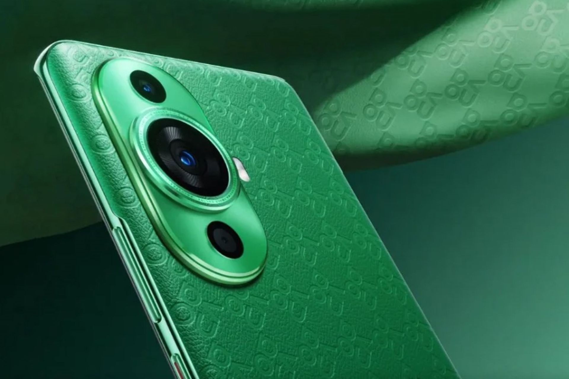 گوشی هواوی نوا ۱۲ سبز 