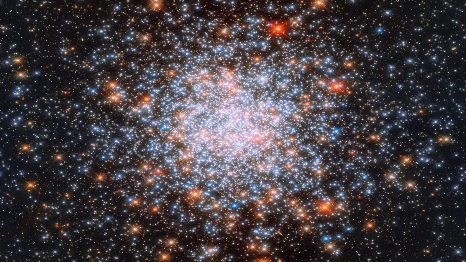 تلسکوپ فضایی هابل و خوشه‌های ستاره‌ای