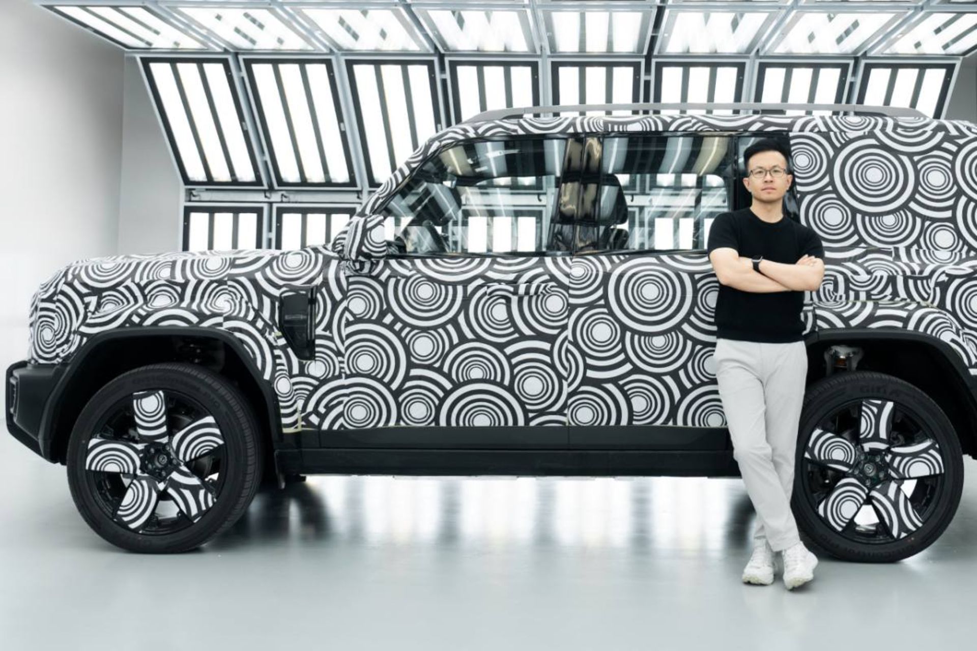 شاسی بلند برقی چری iCar V27 | جی کلاس چینی