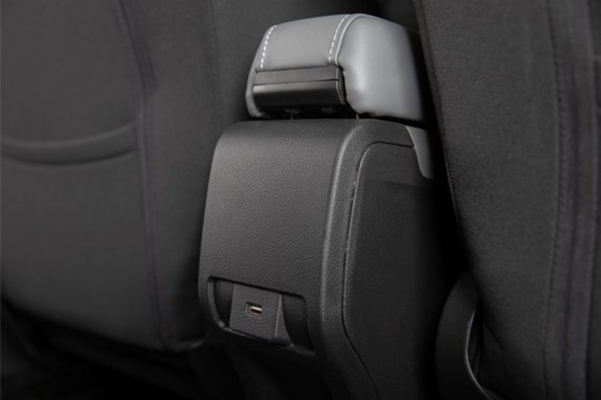 نمای داخل کابین ری را