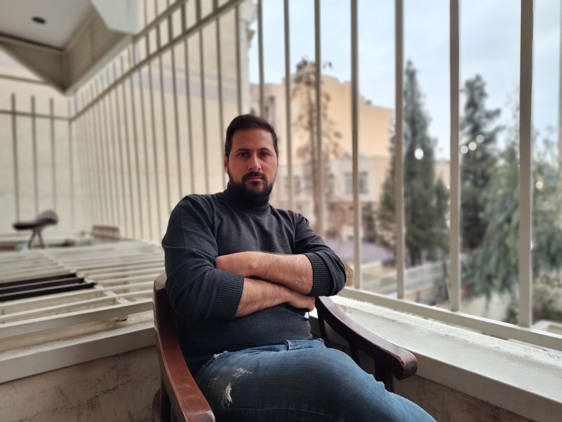 پرتره سجاد با موتورولا اج ۳۰