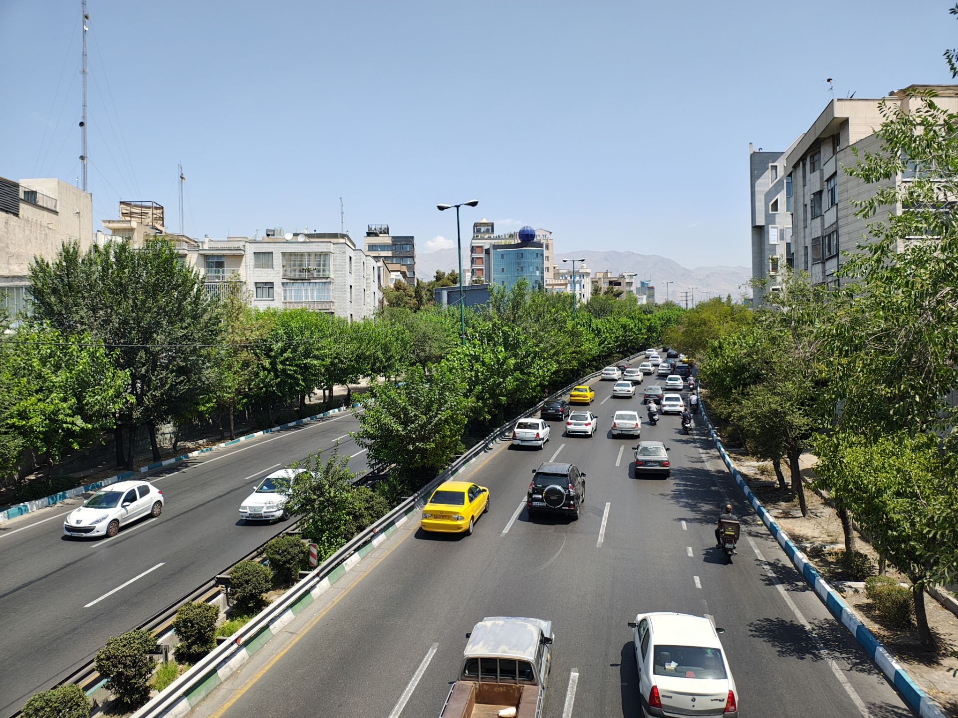 اتوبان مدرس