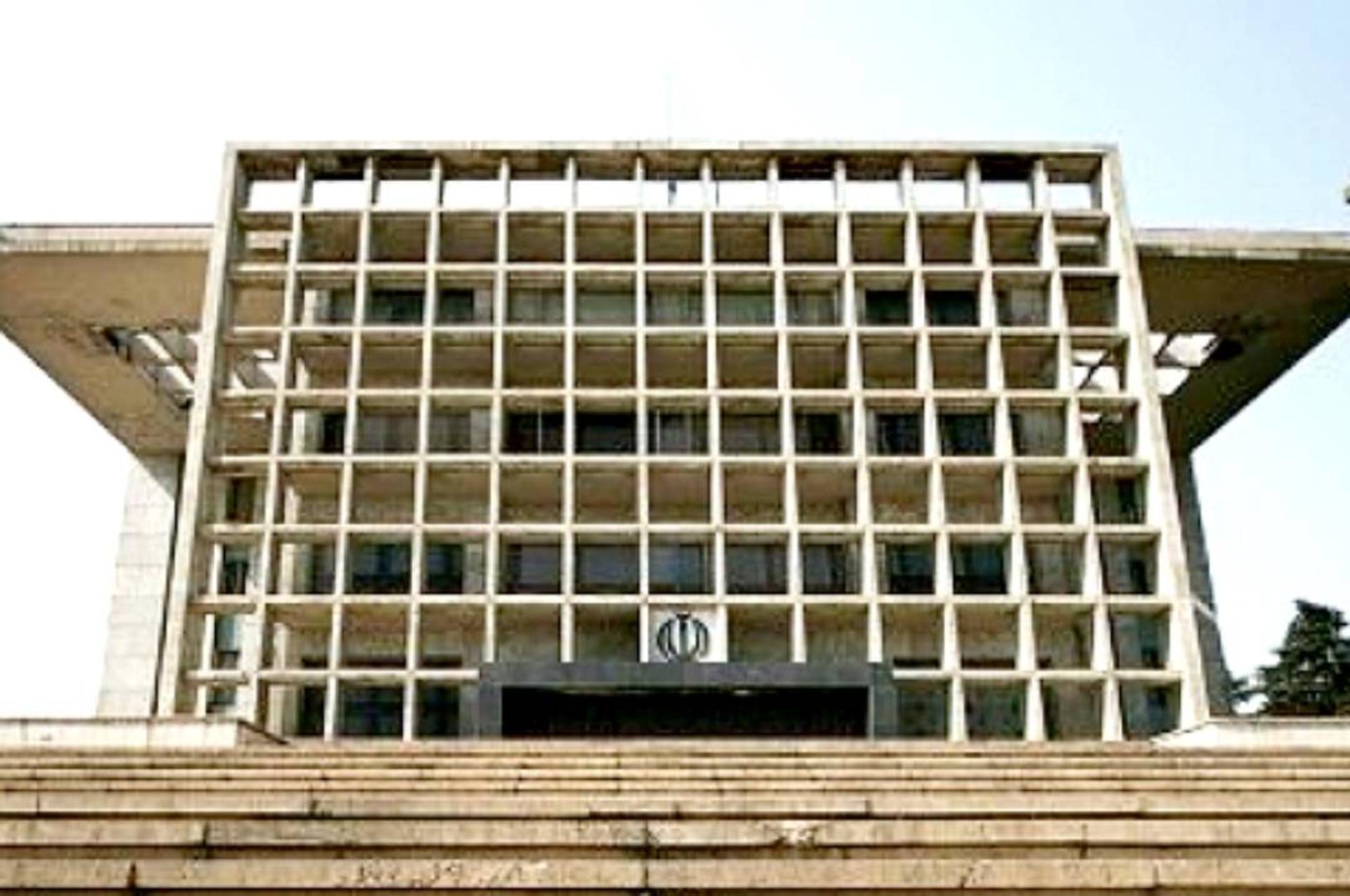 تخریب گسترده «ساختمان تاریخی کاخ سنا» در حملات هوایی به تهران