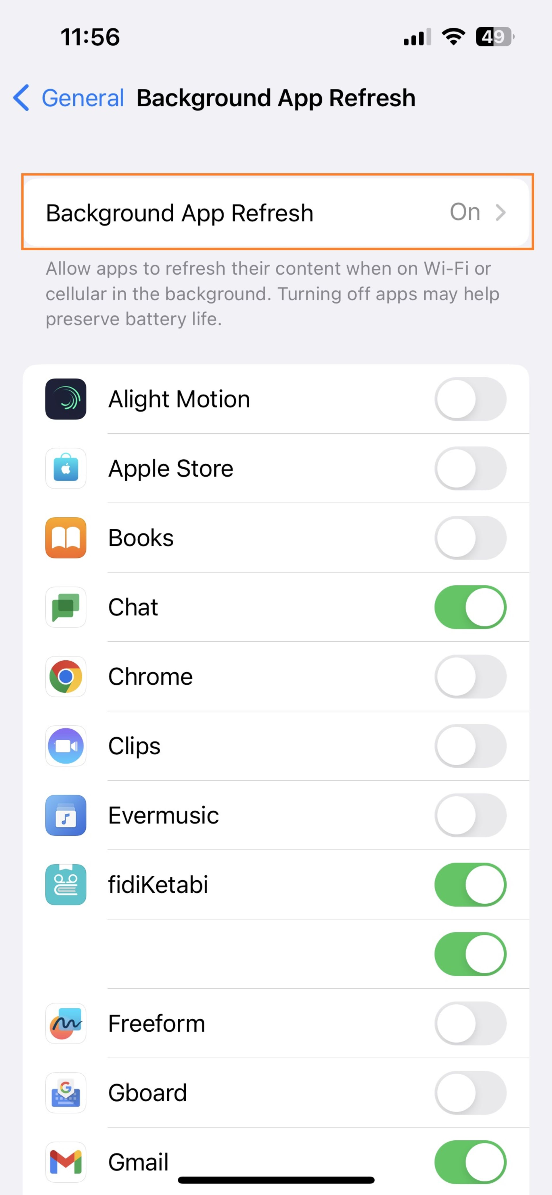 محدود کردن فعالیت برنامه‌ها در پس‌زمینه آیفون 