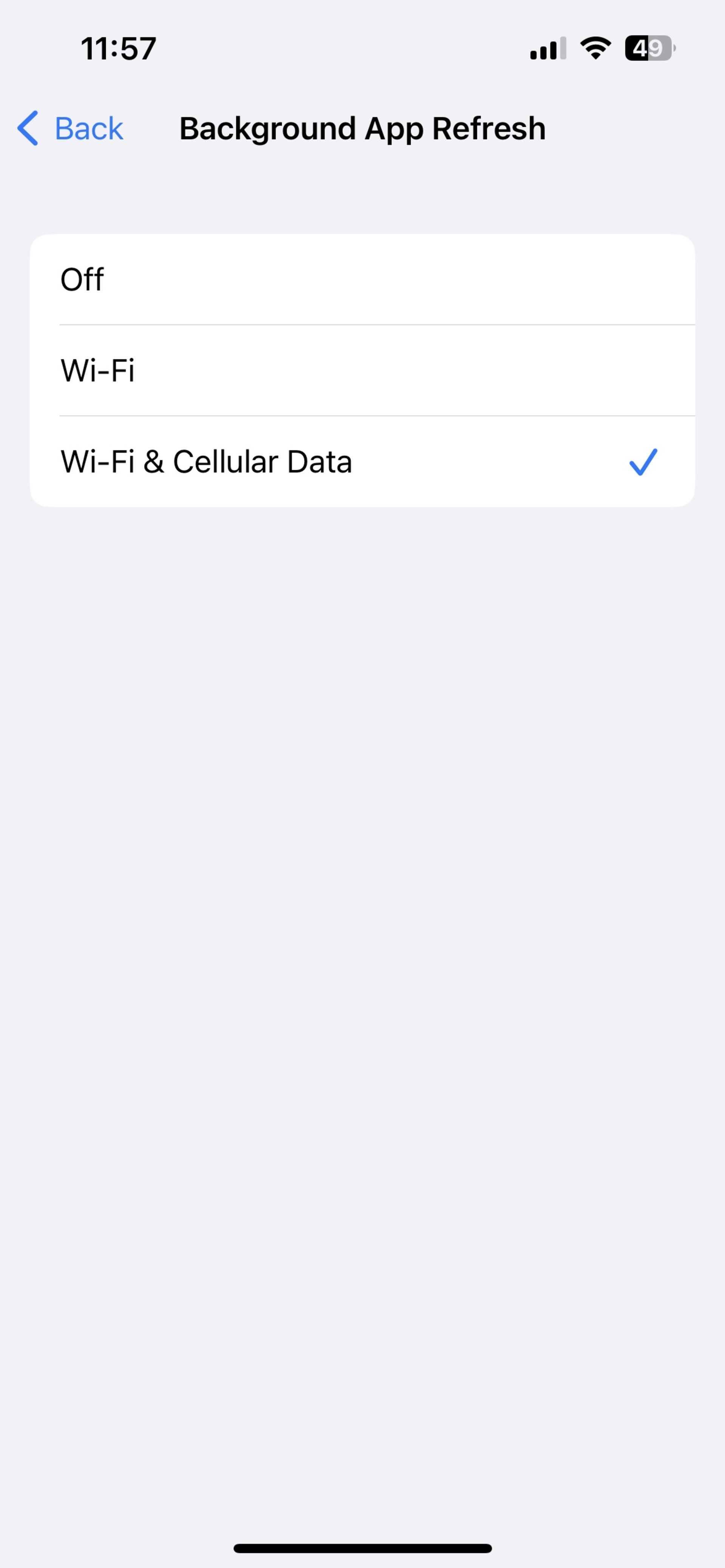 محدود کردن فعالیت برنامه‌ها در پس‌زمینه آیفون 