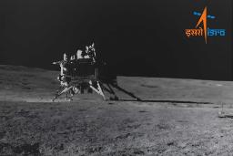 اتمام ماموریت چاندرایان ۳؛ ماه‌نشین و ماه‌نورد هندی به حالت خواب وارد شدند
