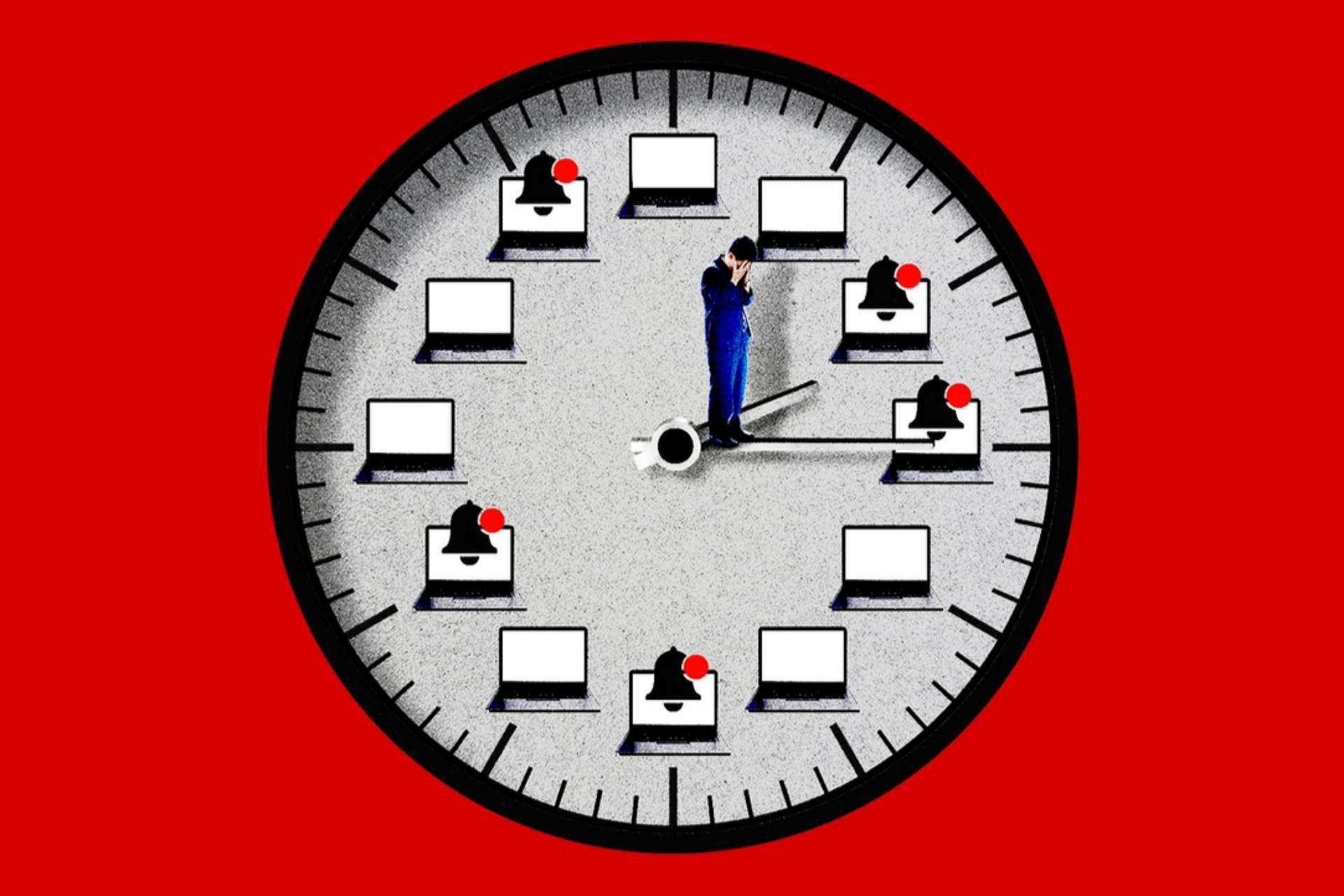 یک کارمند با لباس دفتری ایستاده درون یک ساعت دیواری