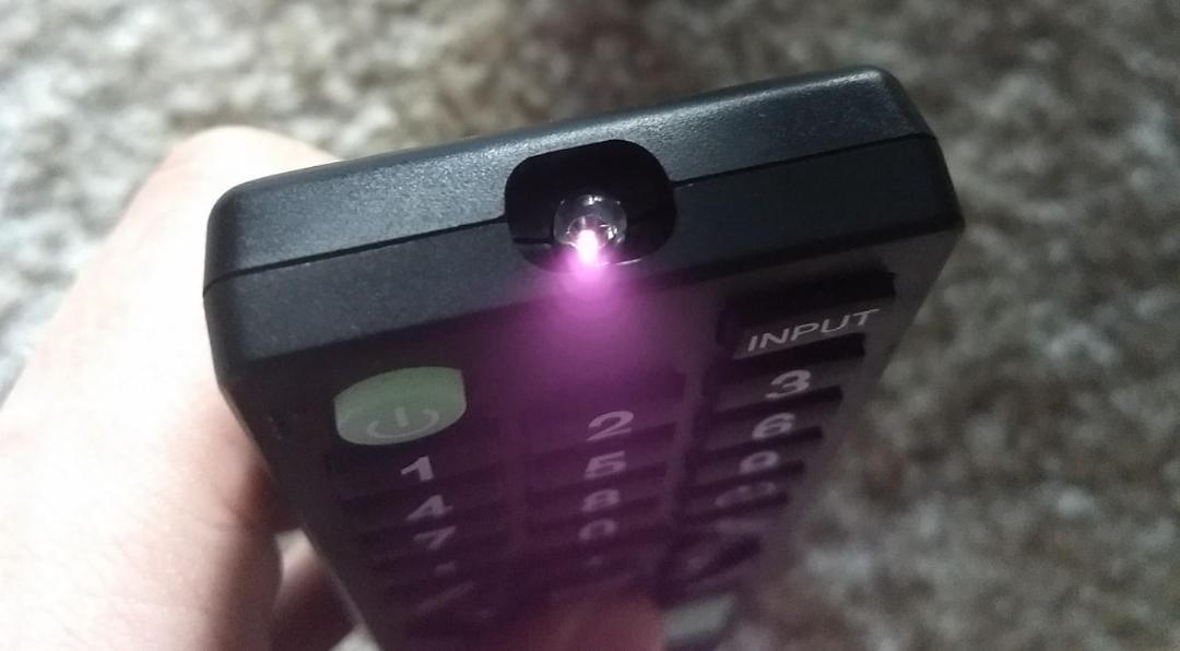 نور مادون قرمز (Infrared) سنسور کنترل از راه دور تلویزیون
