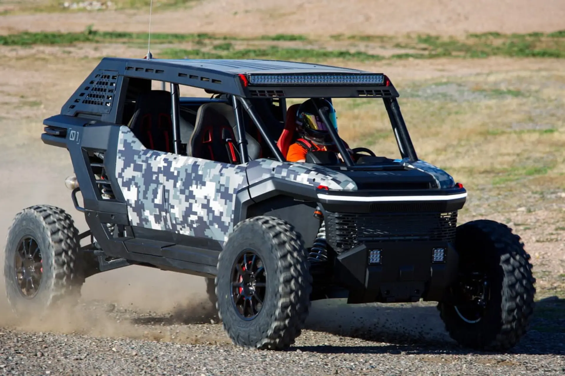 کانسپت Scion 01 تویوتا در پیست خاکی