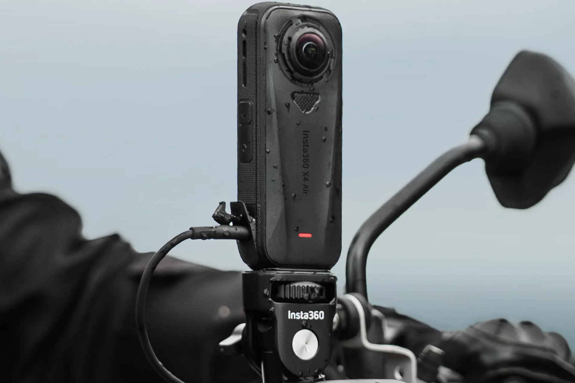 دوربین جدید اینستا ۳۶۰ رونمایی شد؛ سبک و جذاب با قابلیت فیلمبرداری 8K