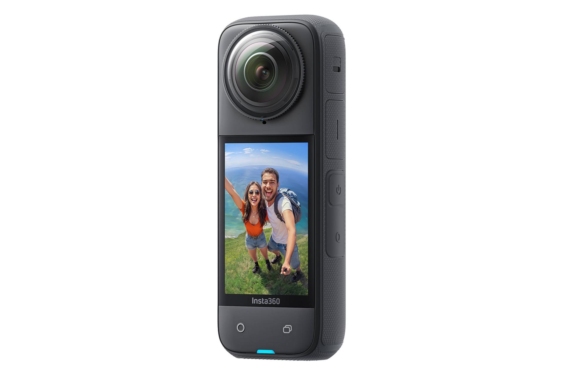 دوربین اینستا Insta360 X4 نمای جلو و راست