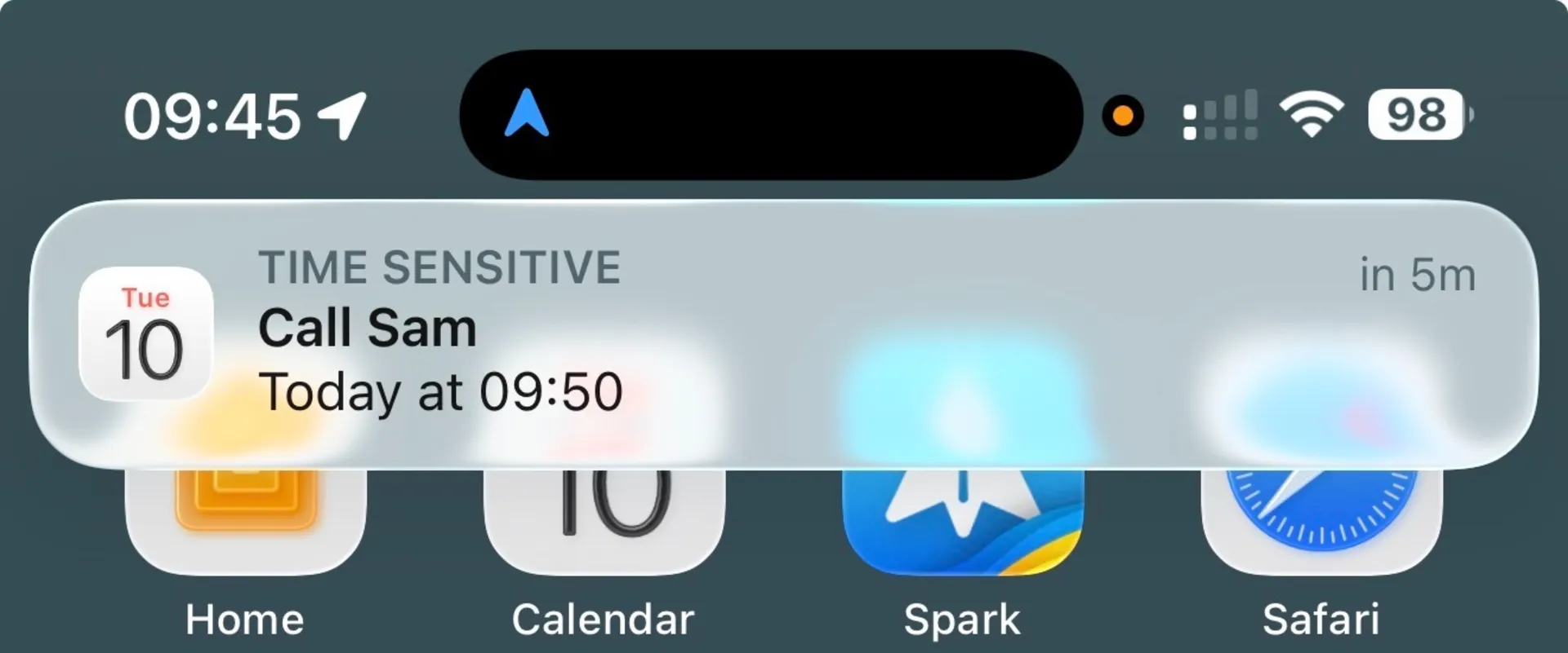 طراحی پنل نوتیفیکیشن‌ها در iOS 26