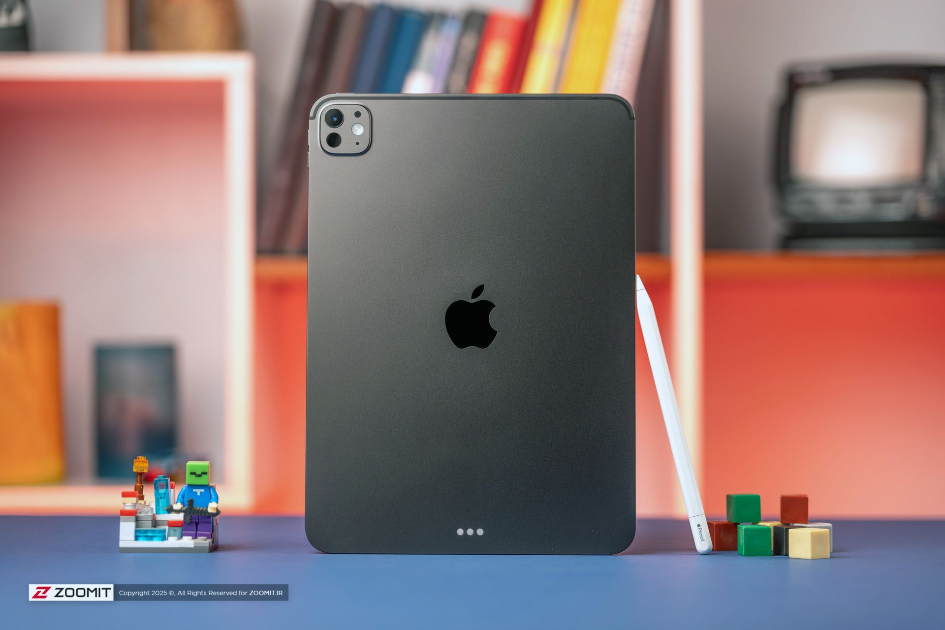 تبلت با لوگوی اپل