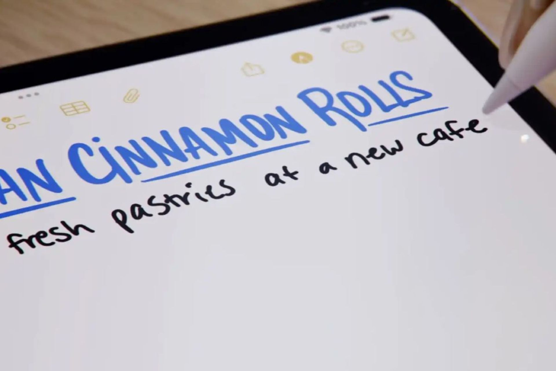 تشخیص و زیباسازی دست خط در iPadOS 18