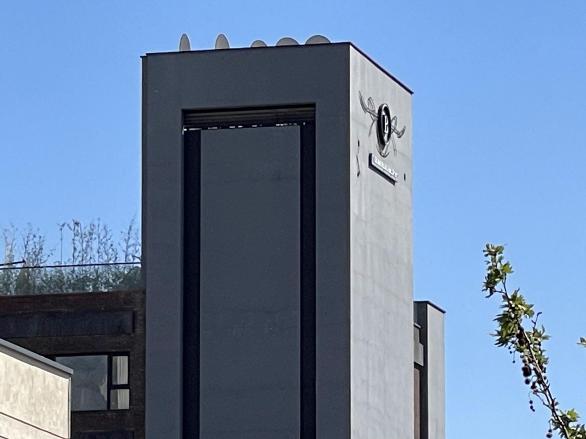 زوم ۱۰ برابری آیفون ۱۲ پرومکس