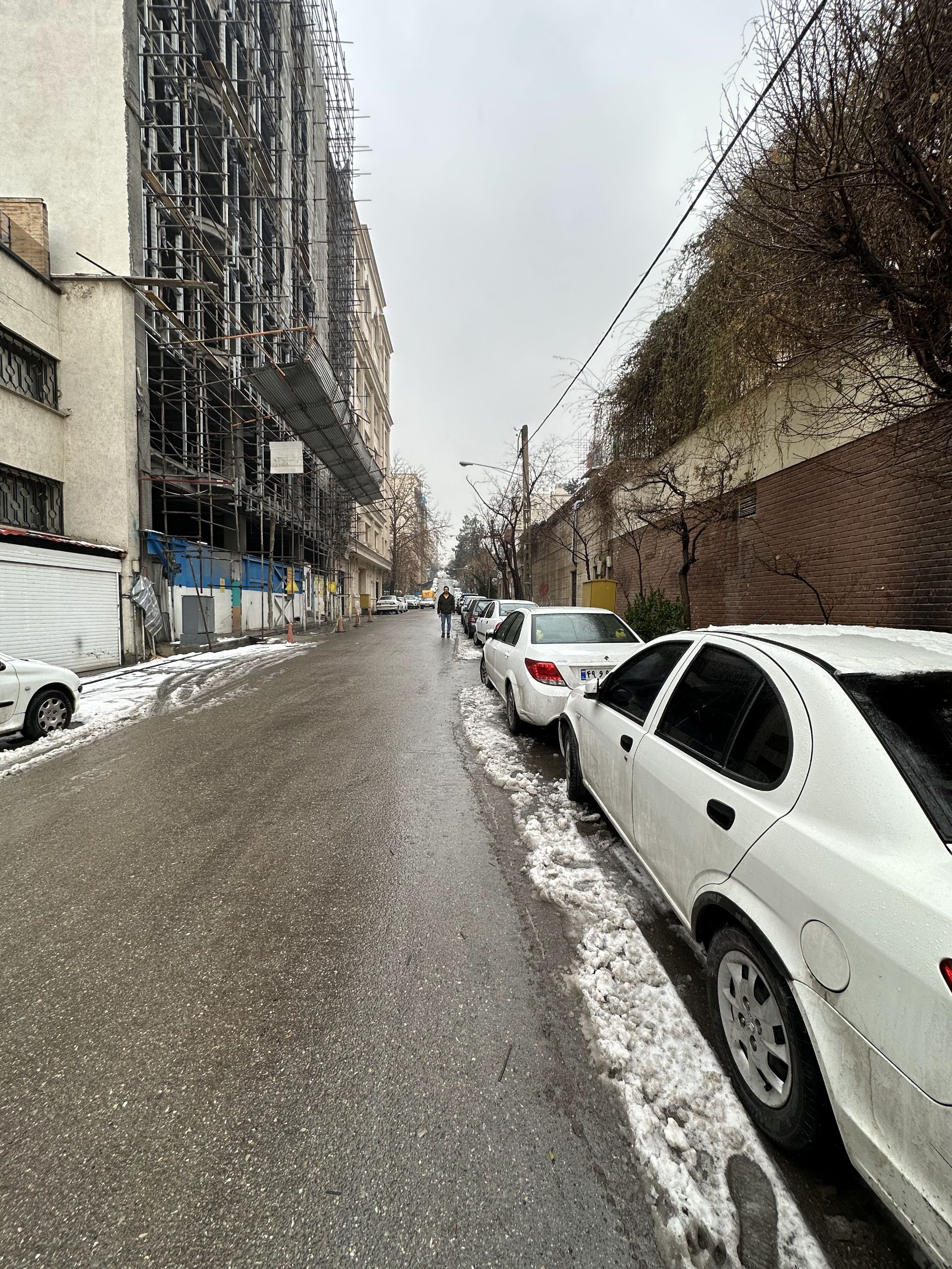 عکس ۰٫۵ برابری آیفون ۱۴ پرو مکس