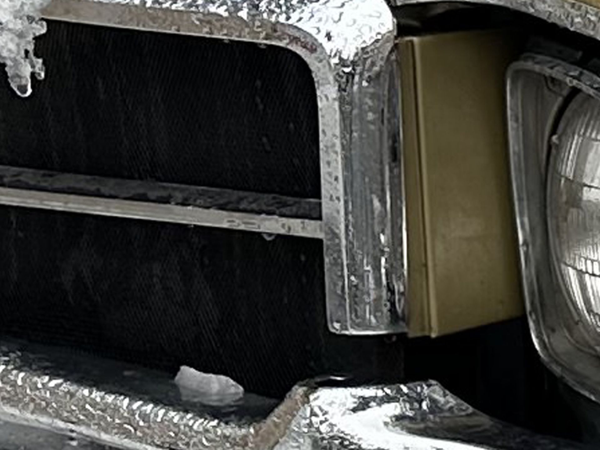 برش عکس آیفون ۱۴ پرو مکس ۳