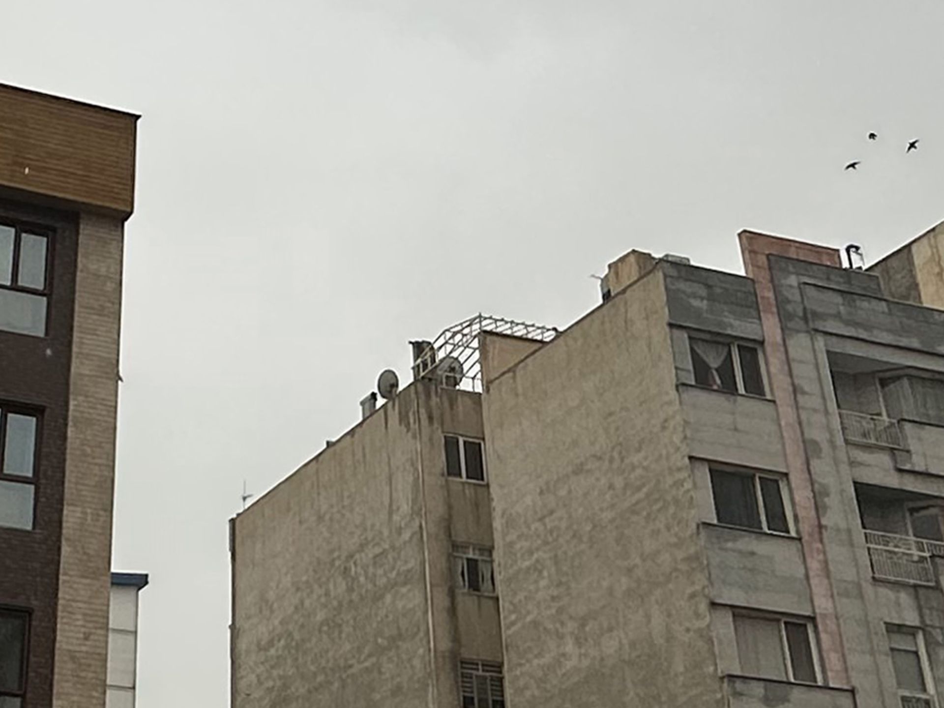 برش عکس اولتراواید آیفون ۱۴ پرو مکس