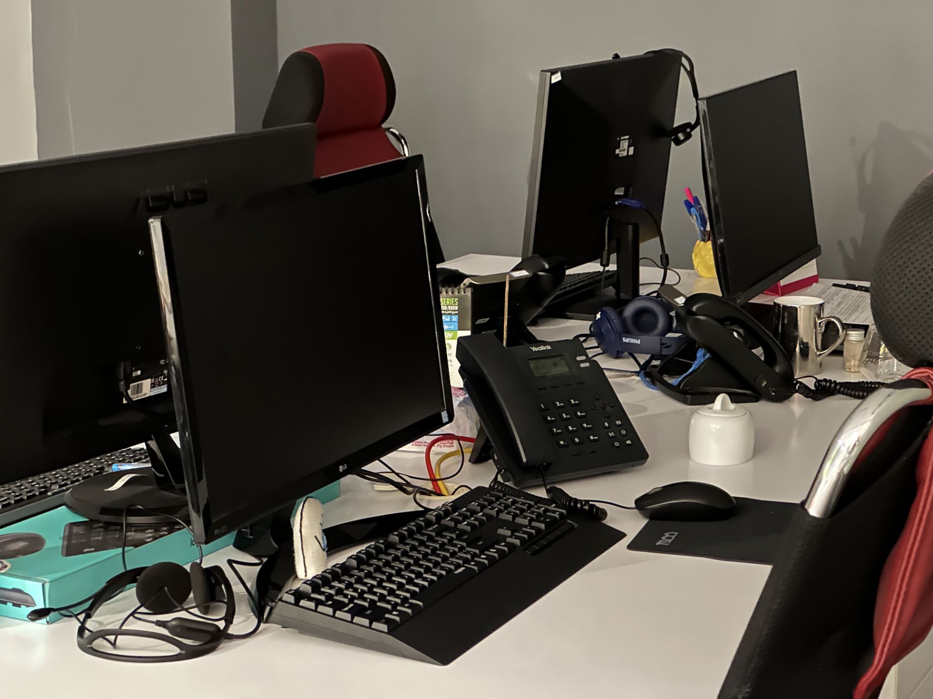 عکس ۳ برابری آیفون ۱۴ پرو مکس در تاریکی ۲